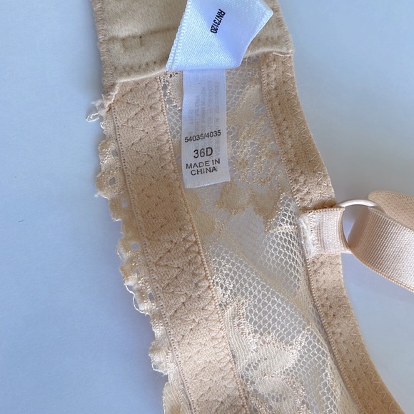 Fredericks of Hollywood Nude push-up bra 💕 - Picture 8 of 8